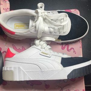 Women’s Puma shoes Size US 8